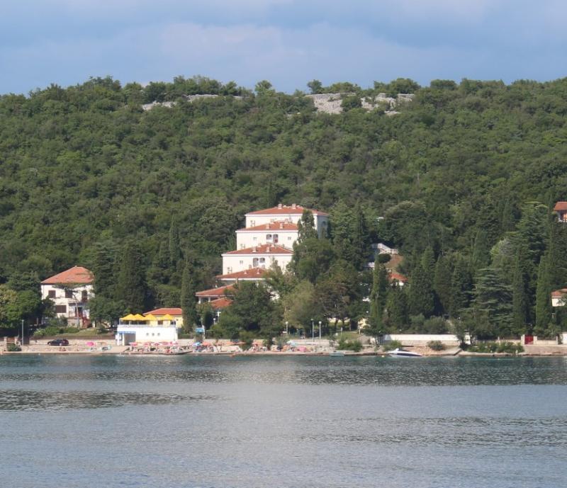 Hotel Pansion Delfin Omišalj Exterior foto